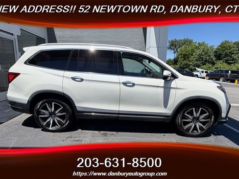 Used 2019 Honda Pilot Touring image 6