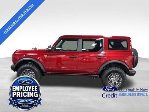 New 2025 Ford Bronco Badlands AWD/4WD image 2