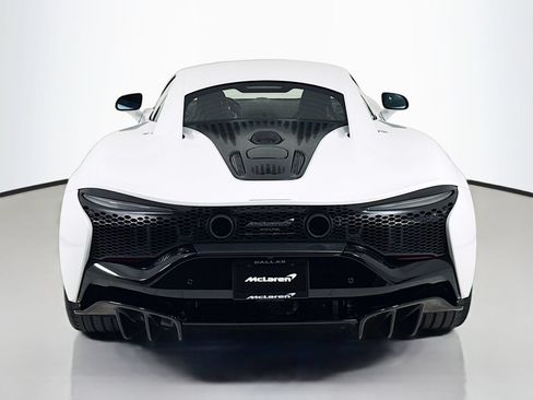 New 2026 McLaren Artura RWD image 6