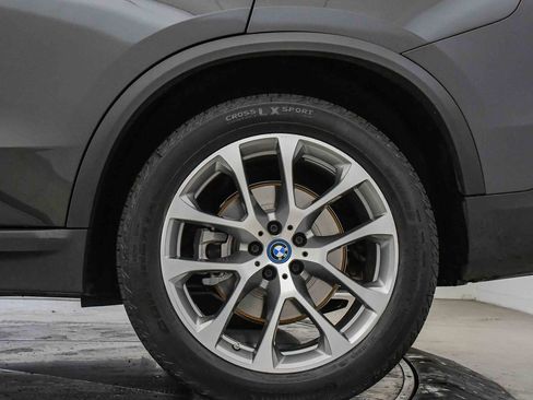 Certified 2023 BMW X5 xDrive45e image 11