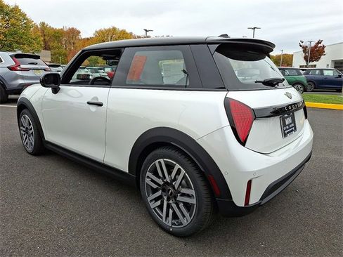 New 2026 MINI Cooper S image 4