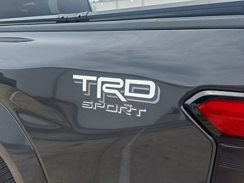 Used 2024 Toyota Tacoma TRD Sport AWD/4WD image 7