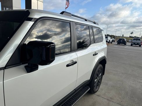 Used 2027 Toyota Land Cruiser AWD/4WD image 5