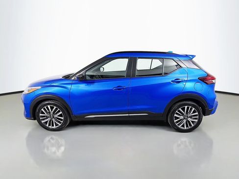 Used 2024 Nissan Kicks SR FWD image 9