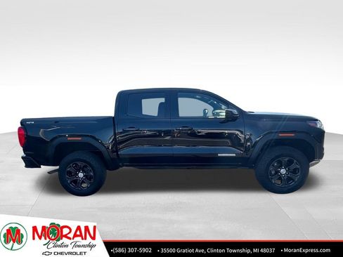Certified 2023 GMC Canyon Elevation w/ Convenience Package AWD/4WD image 8