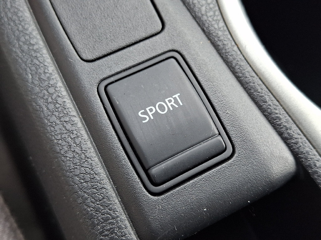 Used 2014 Nissan Rogue S w/ Convenience Package AWD/4WD image 28