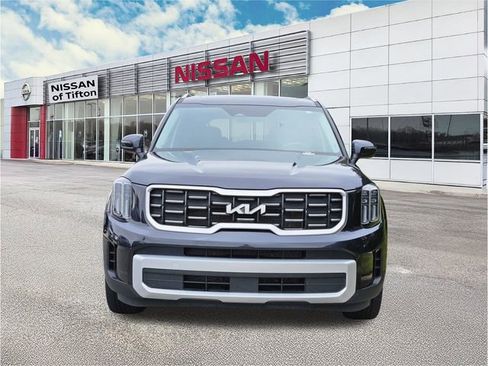Used 2025 Kia Telluride S FWD image 2
