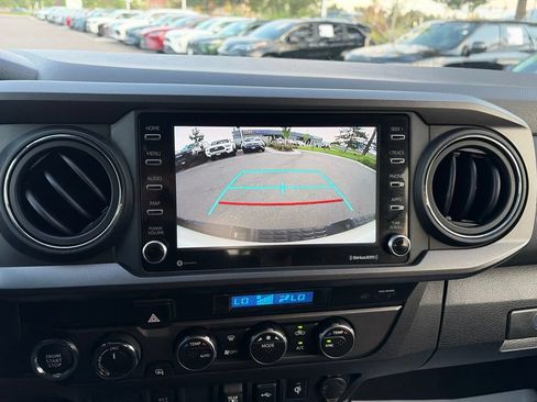 Used 2023 Toyota Tacoma TRD Off-Road AWD/4WD image 28