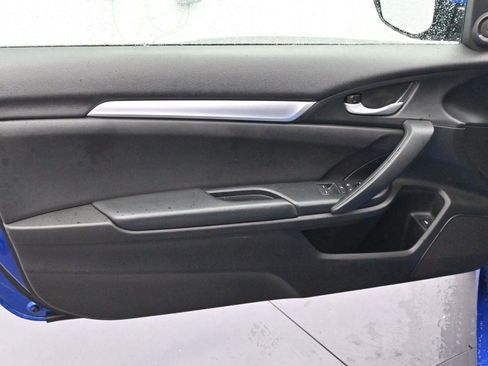 Used 2020 Honda Civic Sport image 10