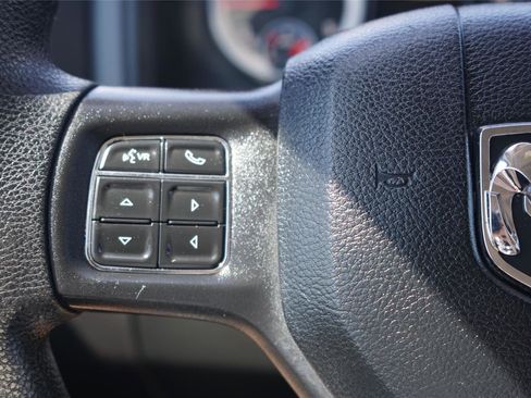 Used 2015 RAM 3500 Tradesman w/ Chrome Appearance Group AWD/4WD image 17