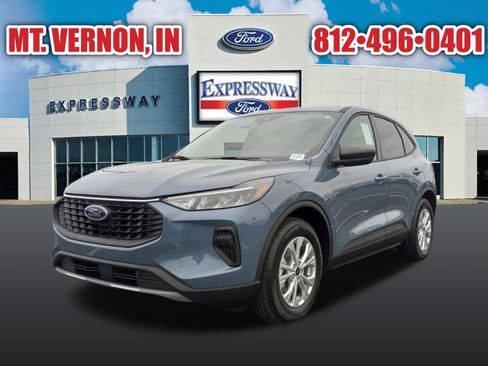 New 2026 Ford Escape Active w/ Cold Weather Package FWD image 2
