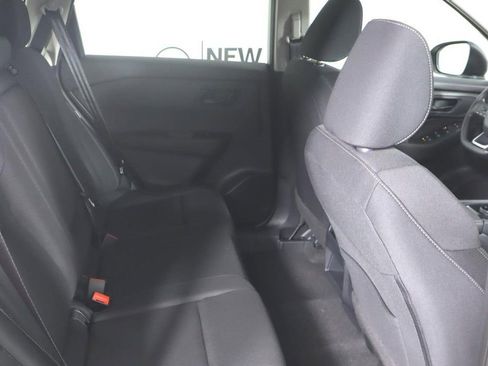 Certified 2025 Nissan Rogue S image 28