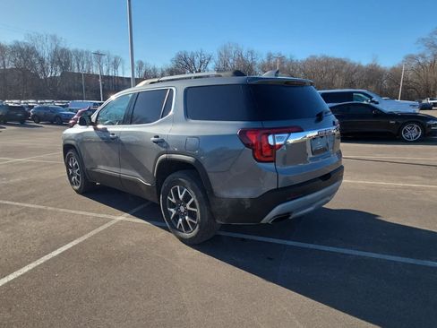 Used 2020 GMC Acadia SLE w/ Driver Convenience Package image 4