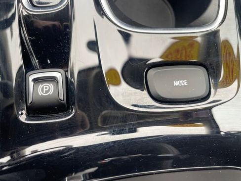 Used 2023 Buick Envision Essence w/ Sport Touring Package image 29