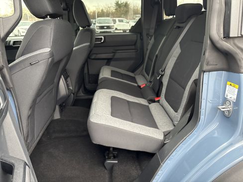 Used 2025 Ford Bronco Big Bend image 15