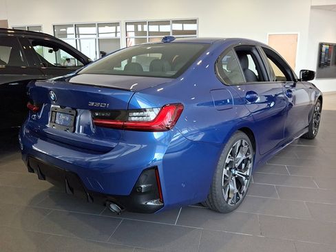 New 2026 BMW 330i xDrive Sedan w/ M Sport Package AWD/4WD image 4