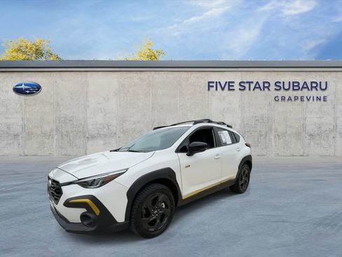 Used 2025 Subaru Crosstrek 2.5i Sport w/ Crosstrek Mirror Package image 4