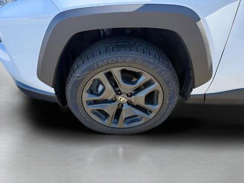 Used 2024 Toyota RAV4 Adventure AWD/4WD image 24