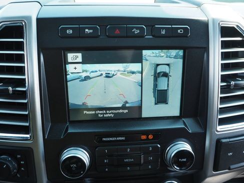 Used 2017 Ford F350 Platinum w/ Platinum Ultimate Package AWD/4WD image 23