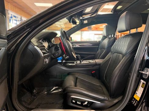 Used 2016 BMW 750i xDrive AWD/4WD image 18