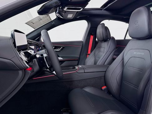 New 2026 Mercedes-Benz E 53 AMG e 4MATIC Sedan image 16