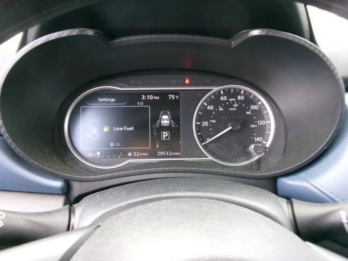 Used 2025 Nissan Versa SV FWD image 14