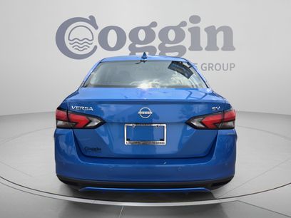 Used 2024 Nissan Versa SV w/ Trunk Package