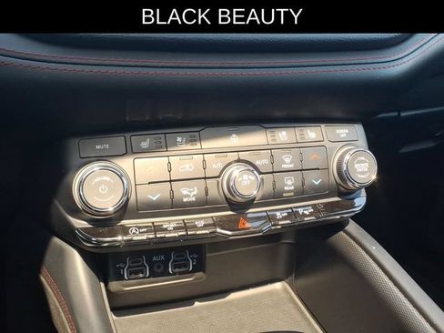 Used 2023 Dodge Durango GT AWD/4WD image 18