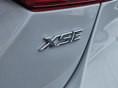 Used 2023 Toyota Camry XSE image 17