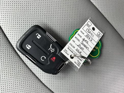 Used 2022 GMC Terrain SLT w/ Infotainment Package II FWD image 36