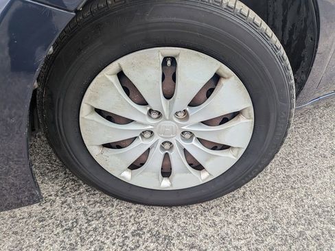 Used 2012 Honda Accord LX image 25