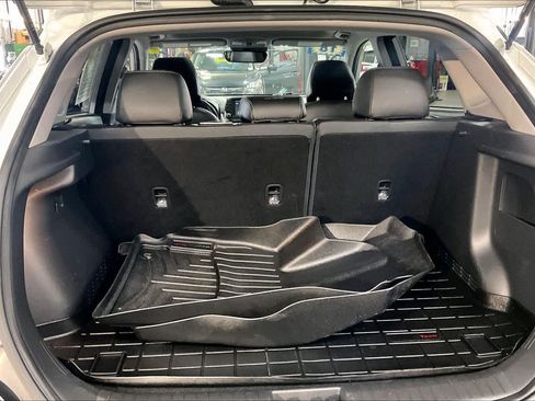 Used 2018 Hyundai Kona Limited AWD/4WD image 35
