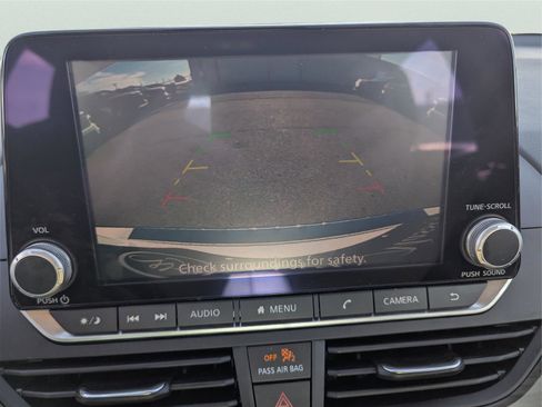 Used 2023 Nissan Altima 2.5 SV image 16