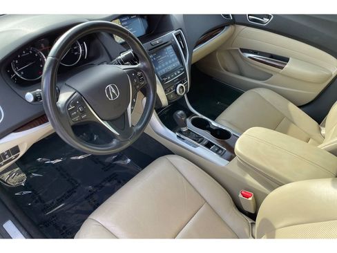 Certified 2020 Acura TLX w/ Technology Package image 9