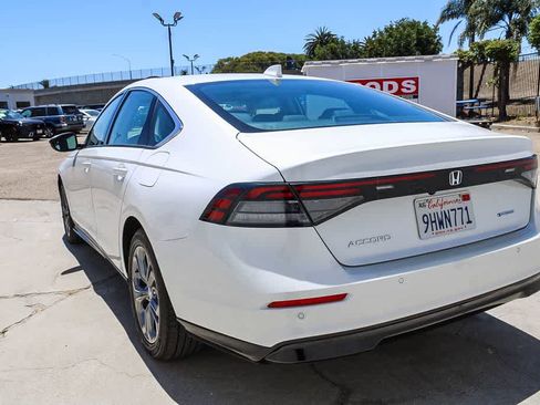 Used 2023 Honda Accord EX-L image 7