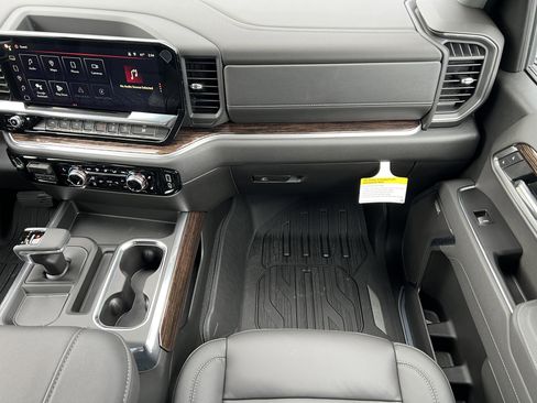 New 2026 GMC Sierra 1500 Elevation w/ Elevation Premium Package image 35