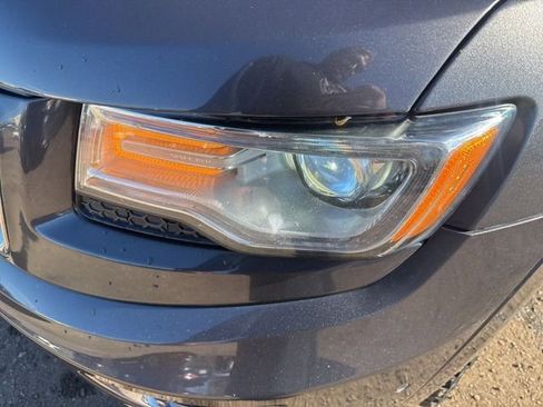 Used 2015 Jeep Grand Cherokee Summit image 9