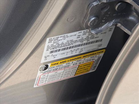 Used 2024 Ford Expedition Limited RWD image 15