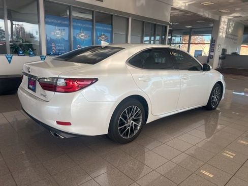 Used 2018 Lexus ES 350 image 6