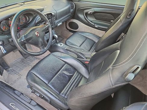 Used 2002 Porsche 911 Carrera image 15