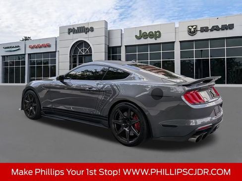Used 2021 Ford Mustang Shelby GT500 w/ Technology Package RWD image 5