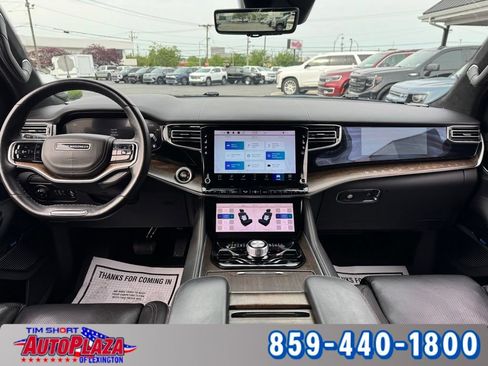 Used 2022 Jeep Grand Wagoneer Series II w/ Premium Group II AWD/4WD image 5