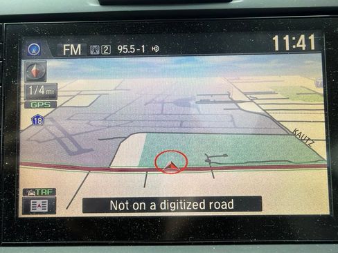 Used 2016 Honda CR-V Touring image 11
