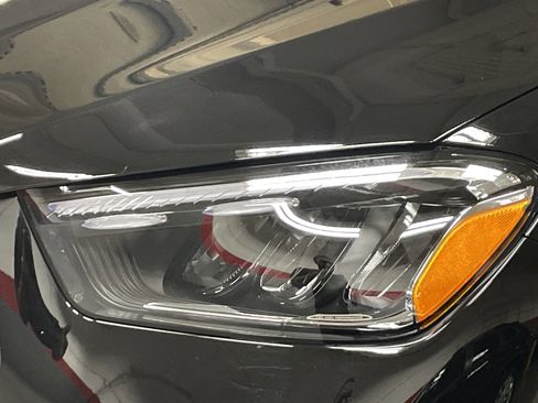 Used 2024 Mercedes-Benz GLE 450 4MATIC image 6