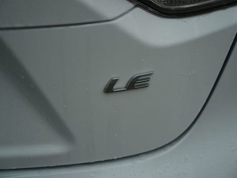 Used 2023 Toyota Corolla LE image 13