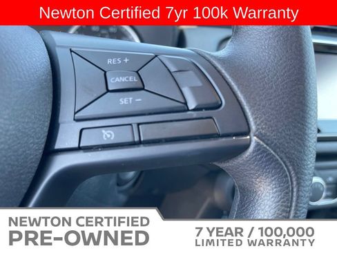Used 2025 Nissan Versa S w/ Trunk Package FWD image 18