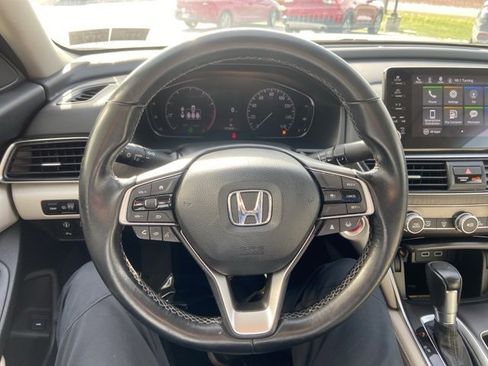 Used 2022 Honda Accord EX-L image 10