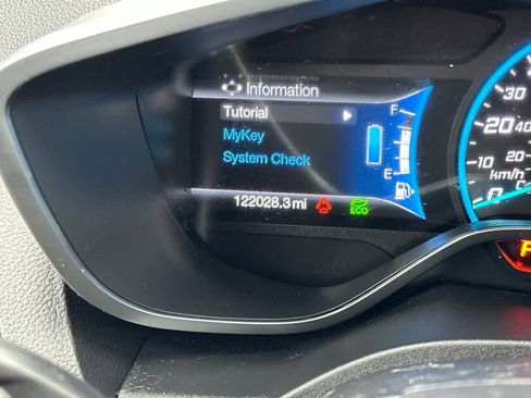 Used 2018 Ford C-MAX SE image 24