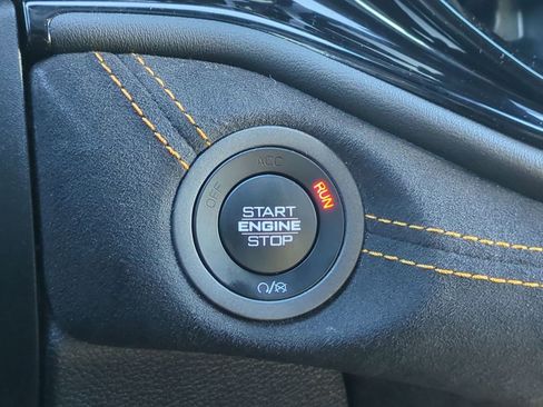 Used 2023 Dodge Durango R/T w/ Hemi Orange Plus Package image 34