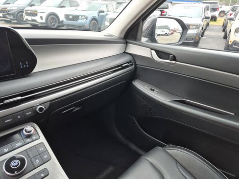 Used 2023 Hyundai Palisade SEL image 21
